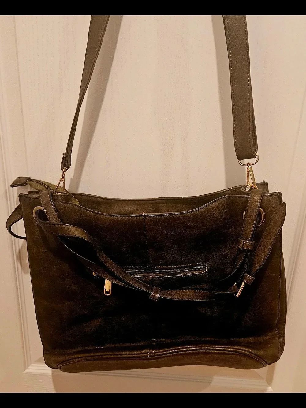 Women's Black Shoulder Bag with Adjustable Strap